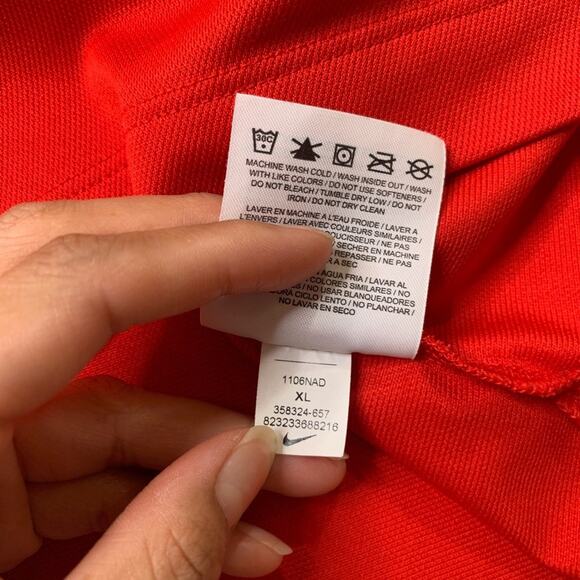 Nike Polo Shirt Mens XL Red Dri Fit Robert Trent Jones Golf Trail Course - Picture 9 of 13